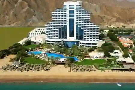 Le Meridien Al Aqah Beach Resort 2