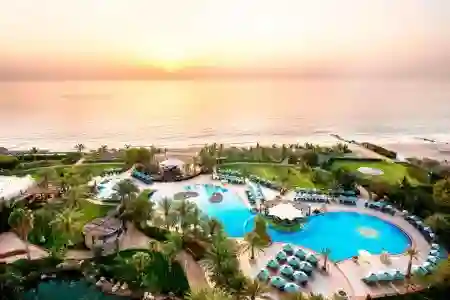Le Meridien Al Aqah Beach Resort 3