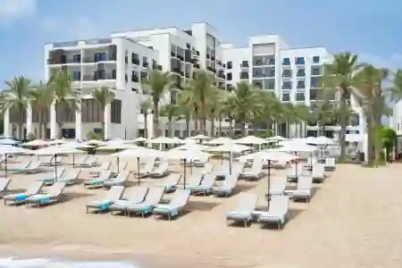 Palace Beach Resort Fujairah 3